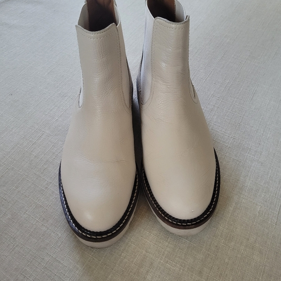 Caslon Miller Taupe Leather Chelsea Boots - Picture 2 of 14
